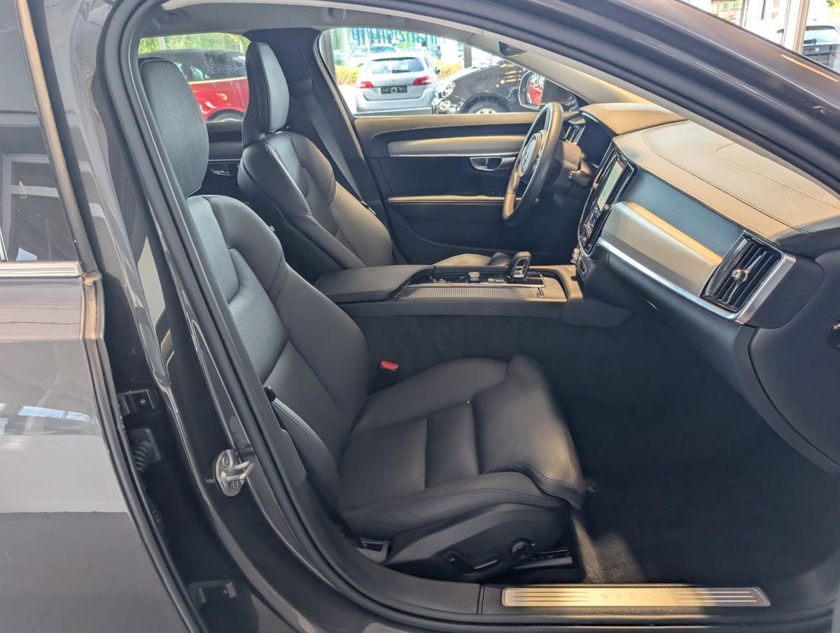 Volvo V90 Kombi Plus Bright*LED*ACC*Leder*    KAM360° foto 9