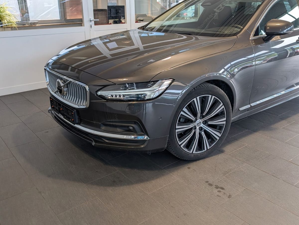 Volvo V90 Kombi Plus Bright*LED*ACC*Leder*    KAM360° foto 10