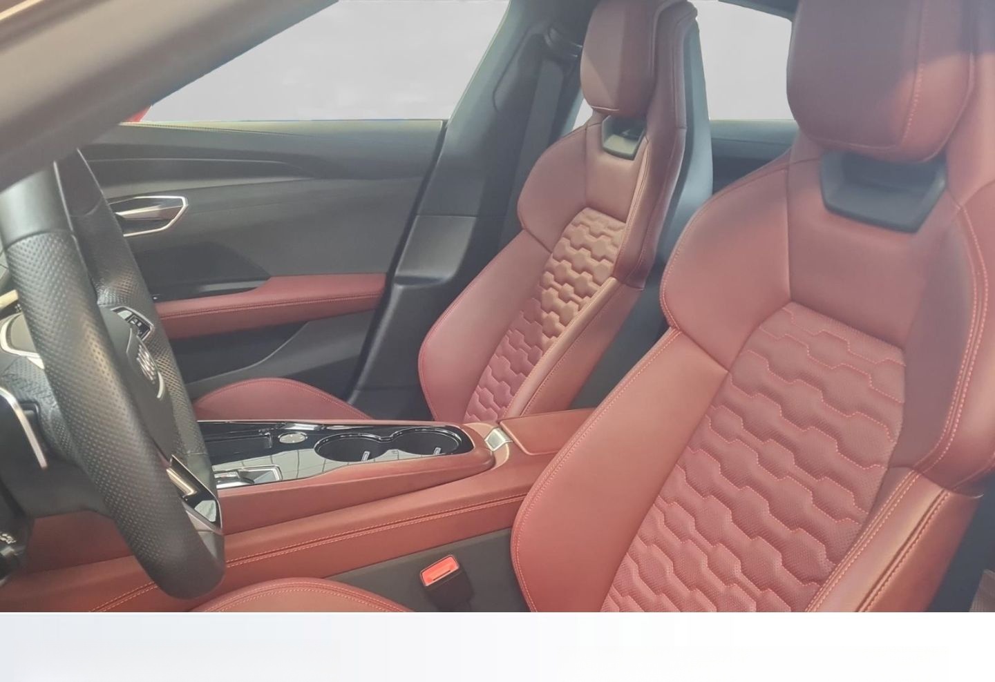 Audi e-tron GT quattro  Navi+CarPlay+Top View+LM20+Le foto 6