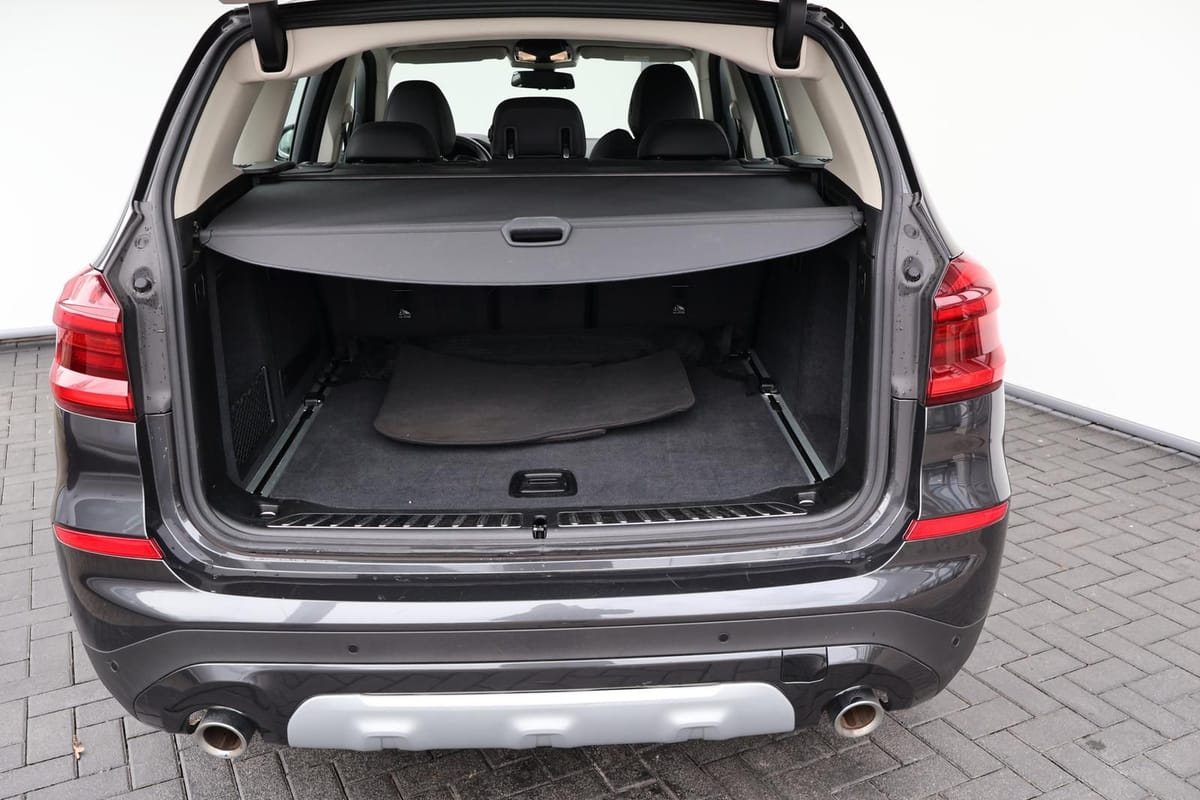 BMW X3 xDrive 20 i xLine HuD PDC LED Teilleder 1.Hd foto 5