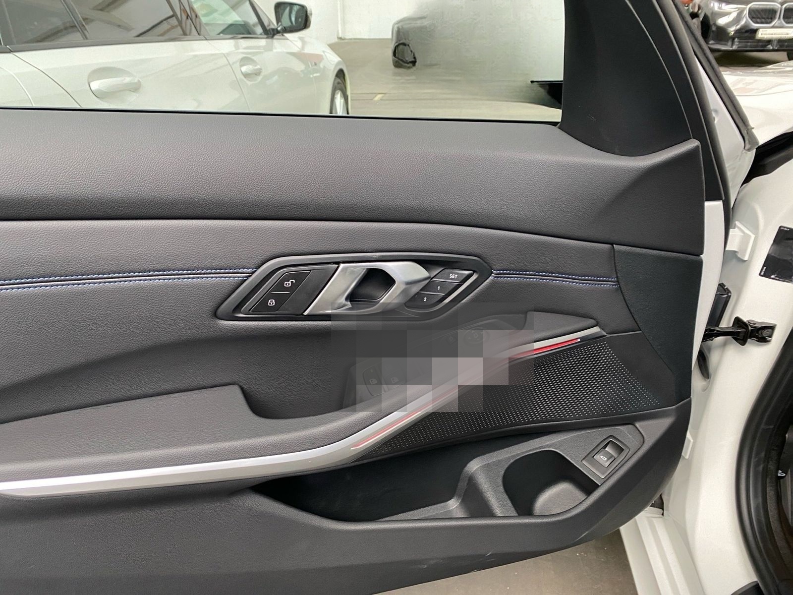 BMW 320d xDrive Touring M Sport HUD LC Prof. DA+ AHK foto 12