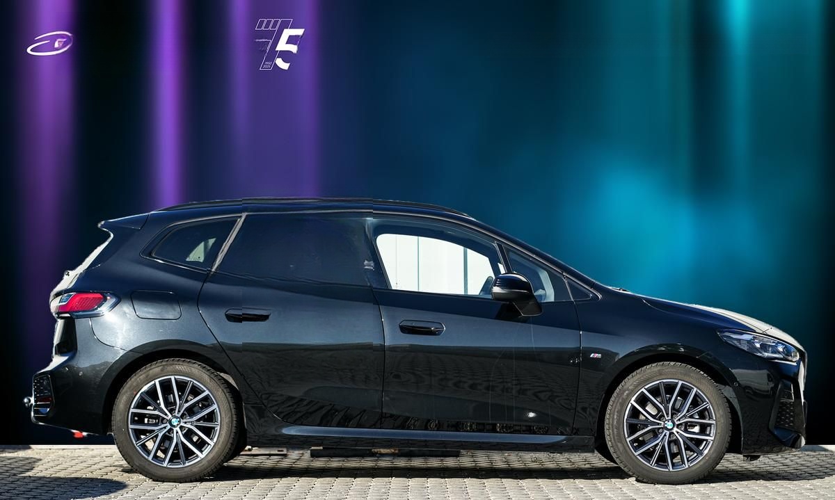 BMW 220i Active Tourer M-Sport AHK PANO KoZg Alarm foto 3