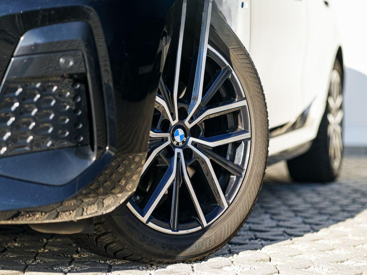 BMW 220i Active Tourer M-Sport AHK PANO KoZg Alarm foto 6