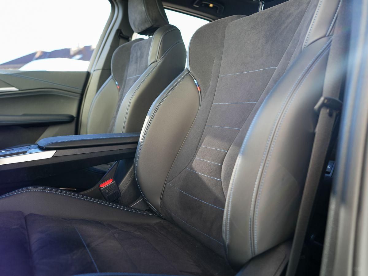 BMW 220i Active Tourer M-Sport AHK PANO KoZg Alarm foto 10
