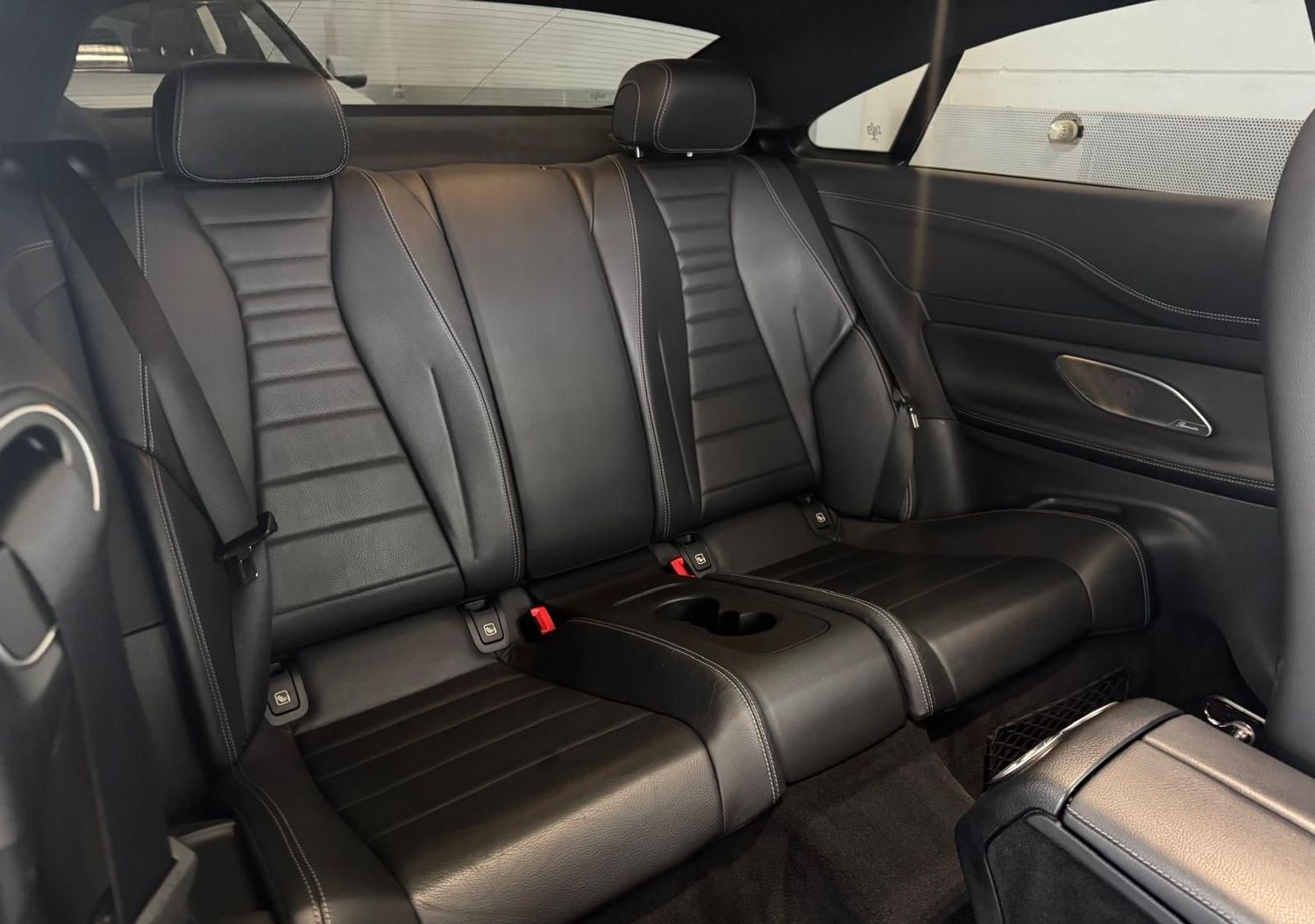 Mercedes-Benz E 220 AMG-Line 360° Kamera Pano. Widescreen  Bur foto 15