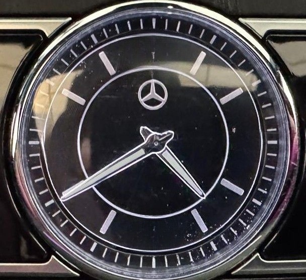 Mercedes-Benz E 220 AMG-Line 360° Kamera Pano. Widescreen  Bur foto 19