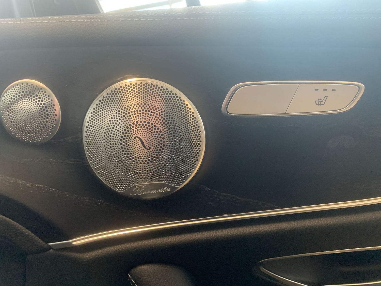 Mercedes-Benz E 220 AMG-Line 360° Kamera Pano. Widescreen  Bur foto 22