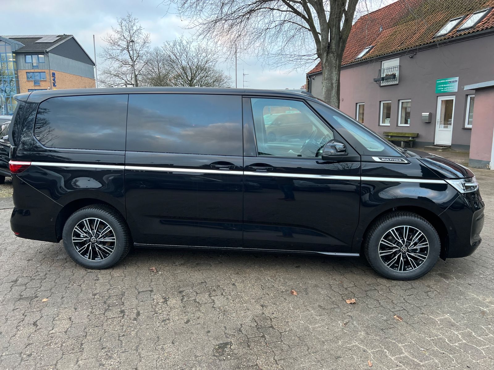 Volkswagen T7 Multivan LÜ 2,0 TDI Style IQ 5 Jahre Garantie foto 2
