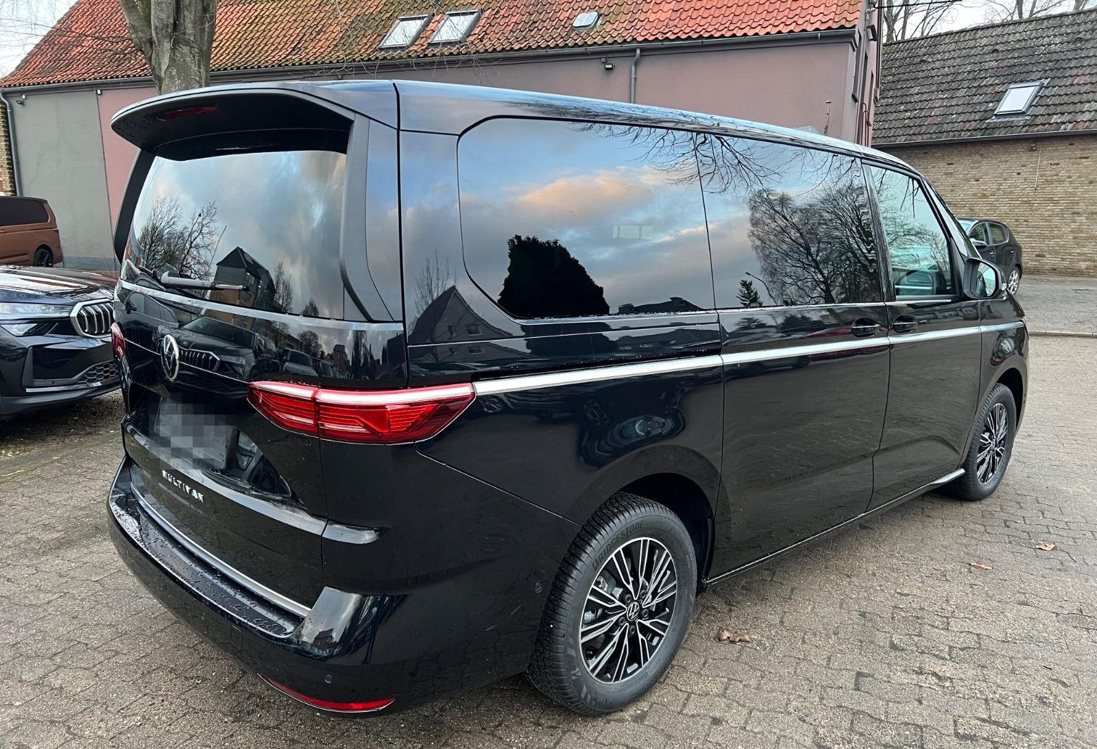 Volkswagen T7 Multivan LÜ 2,0 TDI Style IQ 5 Jahre Garantie foto 3