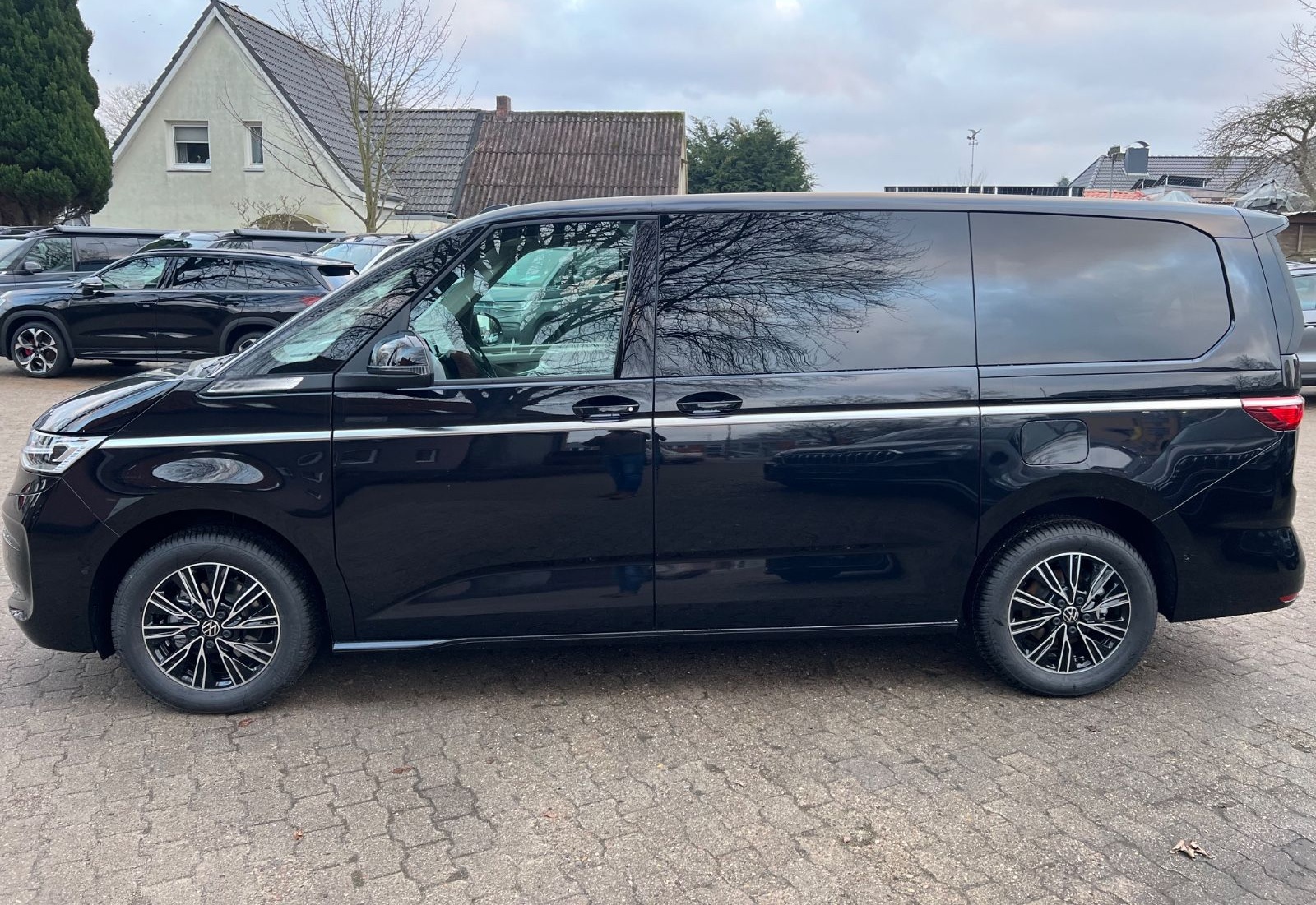 Volkswagen T7 Multivan LÜ 2,0 TDI Style IQ 5 Jahre Garantie foto 6