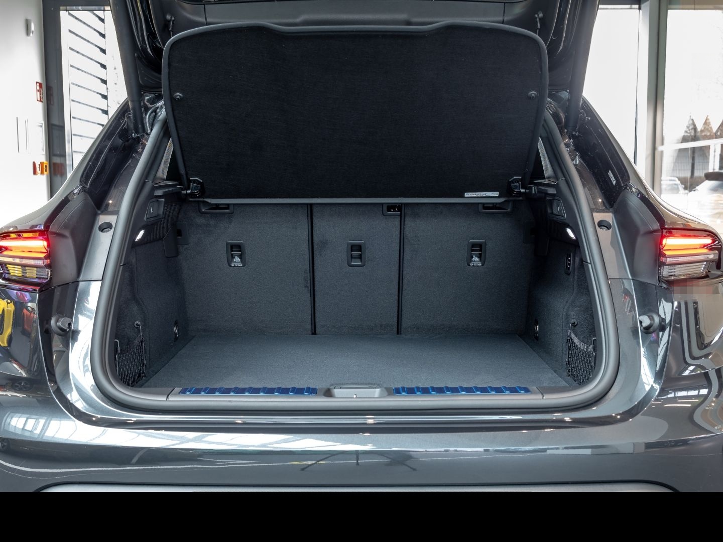 Porsche Macan 4 Luft 22Zoll ACC BOSE Panoramadach foto 12