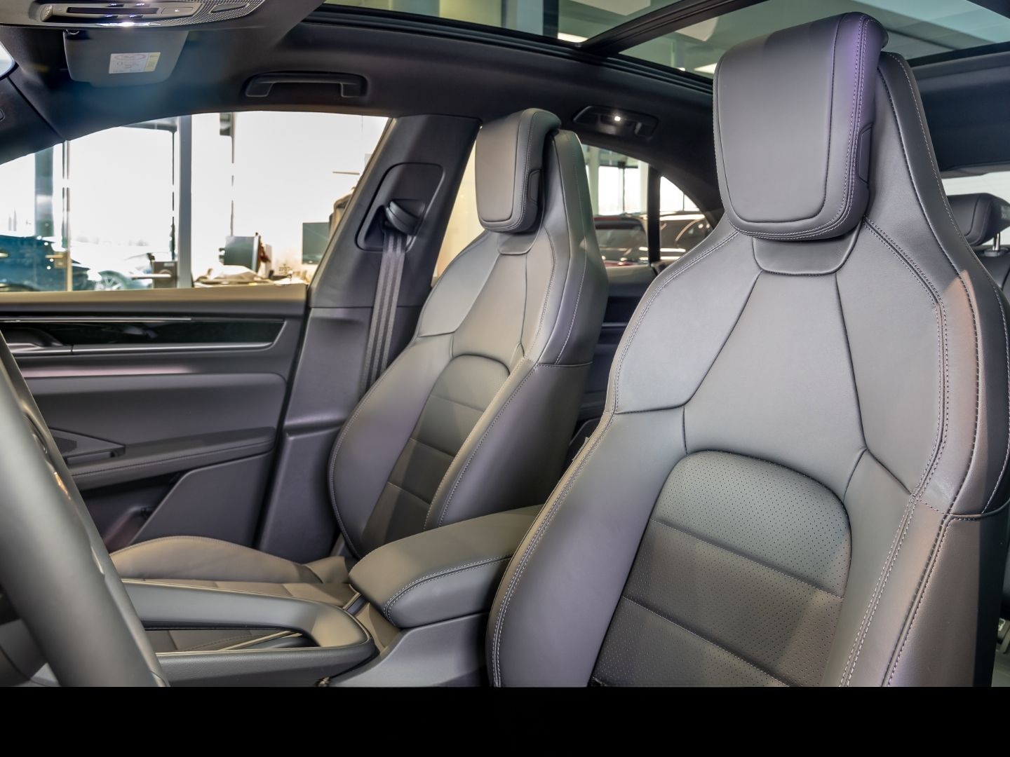 Porsche Macan 4 Luft 22Zoll ACC BOSE Panoramadach foto 17