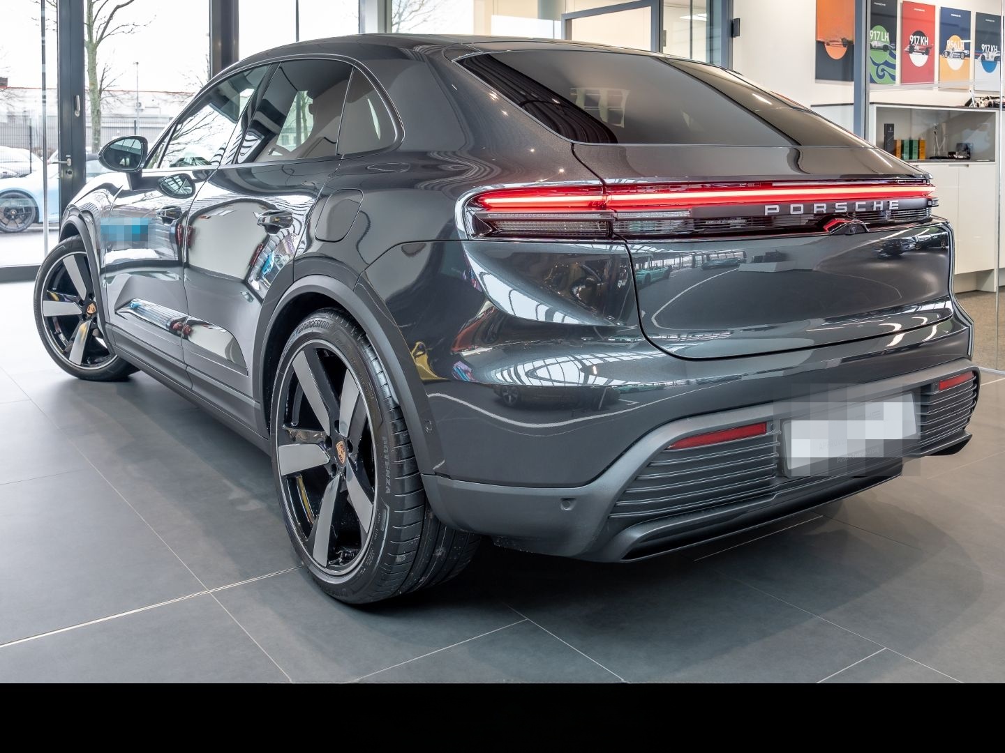 Porsche Macan 4 Luft 22Zoll ACC BOSE Panoramadach foto 3