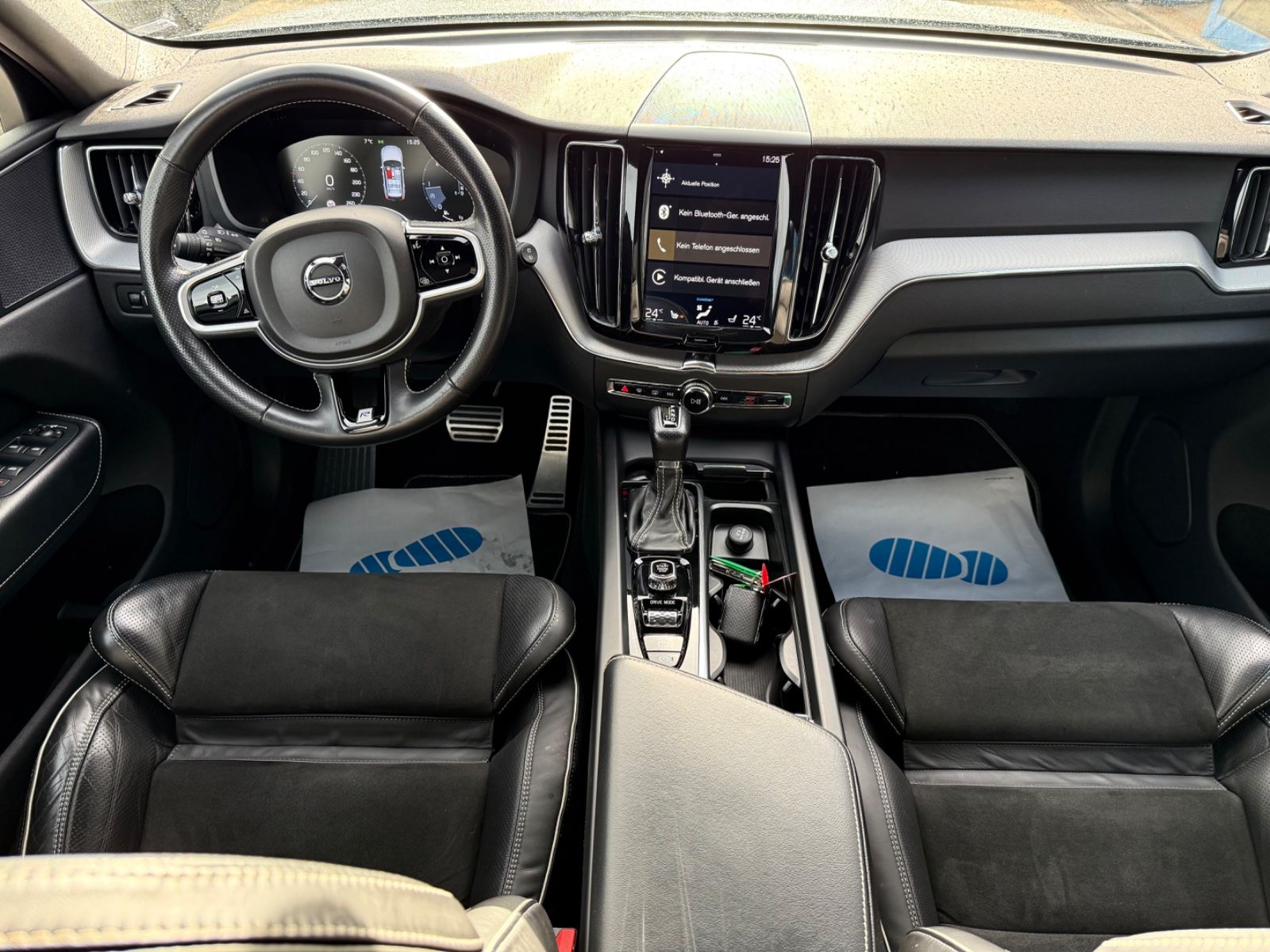 Volvo XC 60 XC60 R Design AWD foto 14