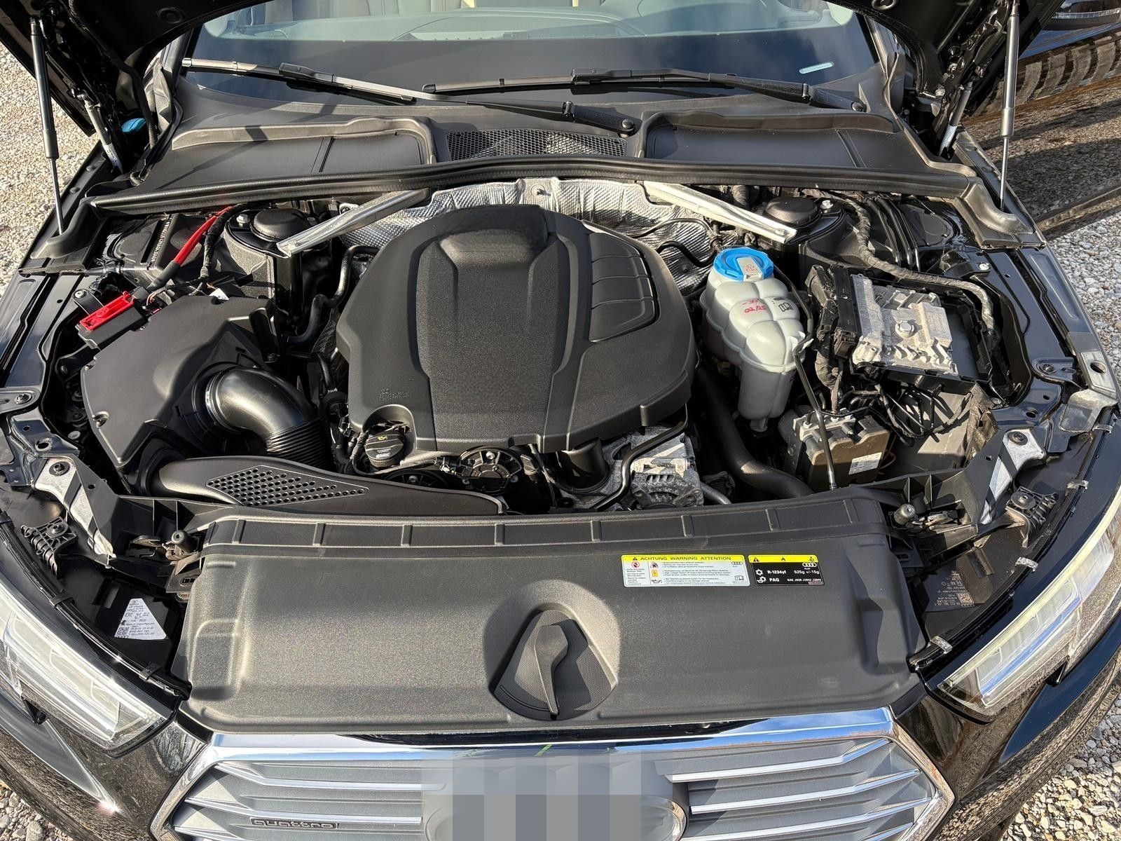 Audi A4 2.0 TFSI Avant design quattro|Service NEU Mat foto 12