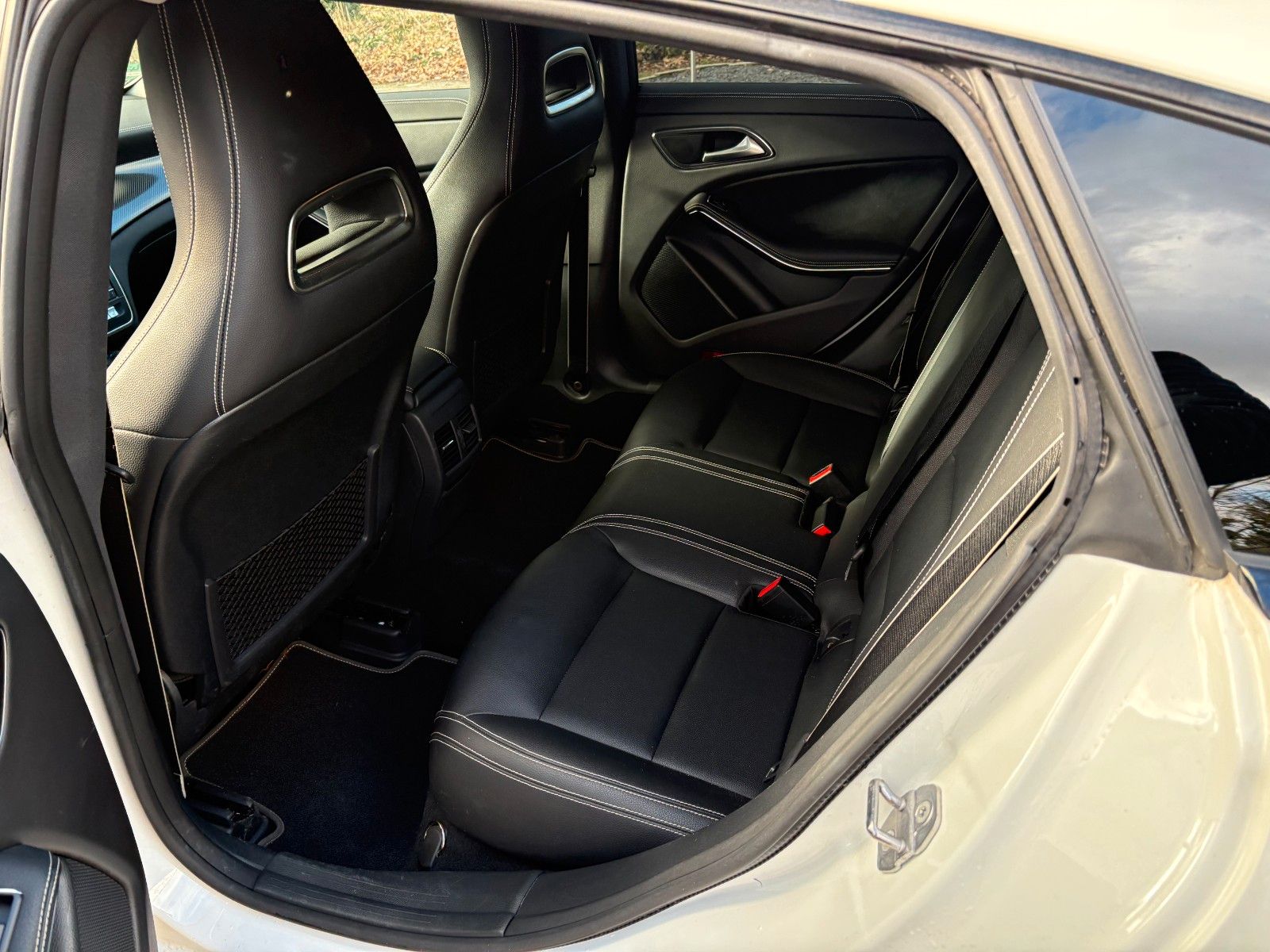 Mercedes-Benz CLA 220d AMG Night Paket Urban Style Edition foto 14