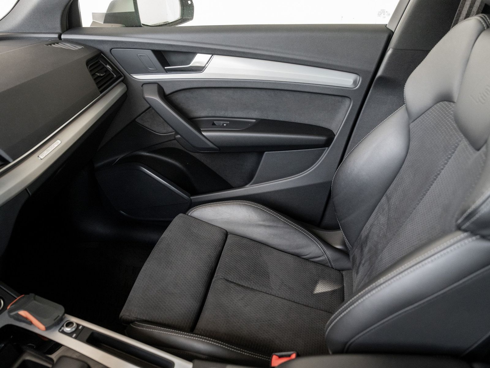 Audi SQ5 3.0 TDI quattro basis Pano Kam. Navi Pano LM foto 20