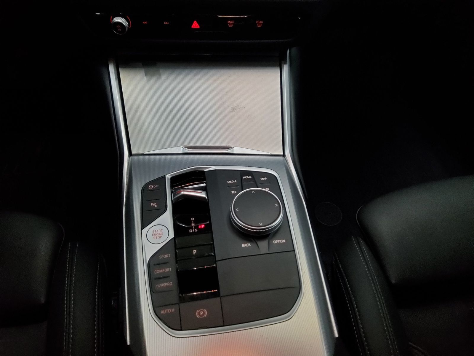 BMW 320dA Touring T-Leder Navi LED+ HuD LC Pro HiFi foto 6