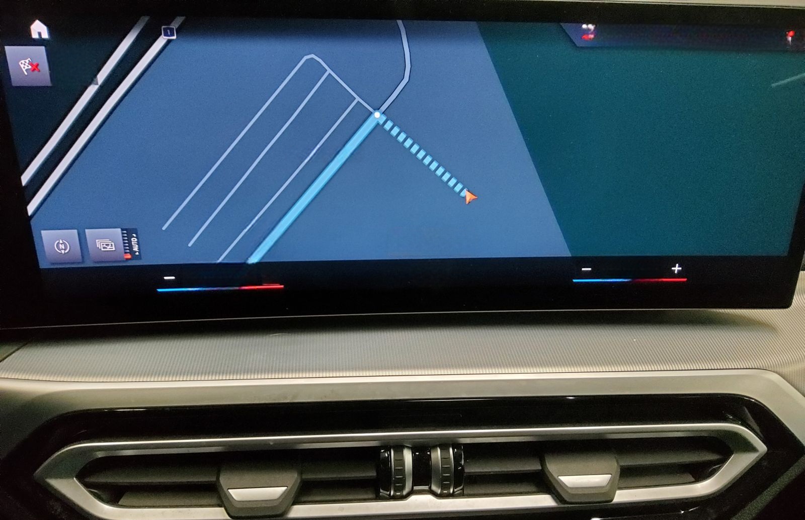 BMW 320dA Touring T-Leder Navi LED+ HuD LC Pro HiFi foto 7