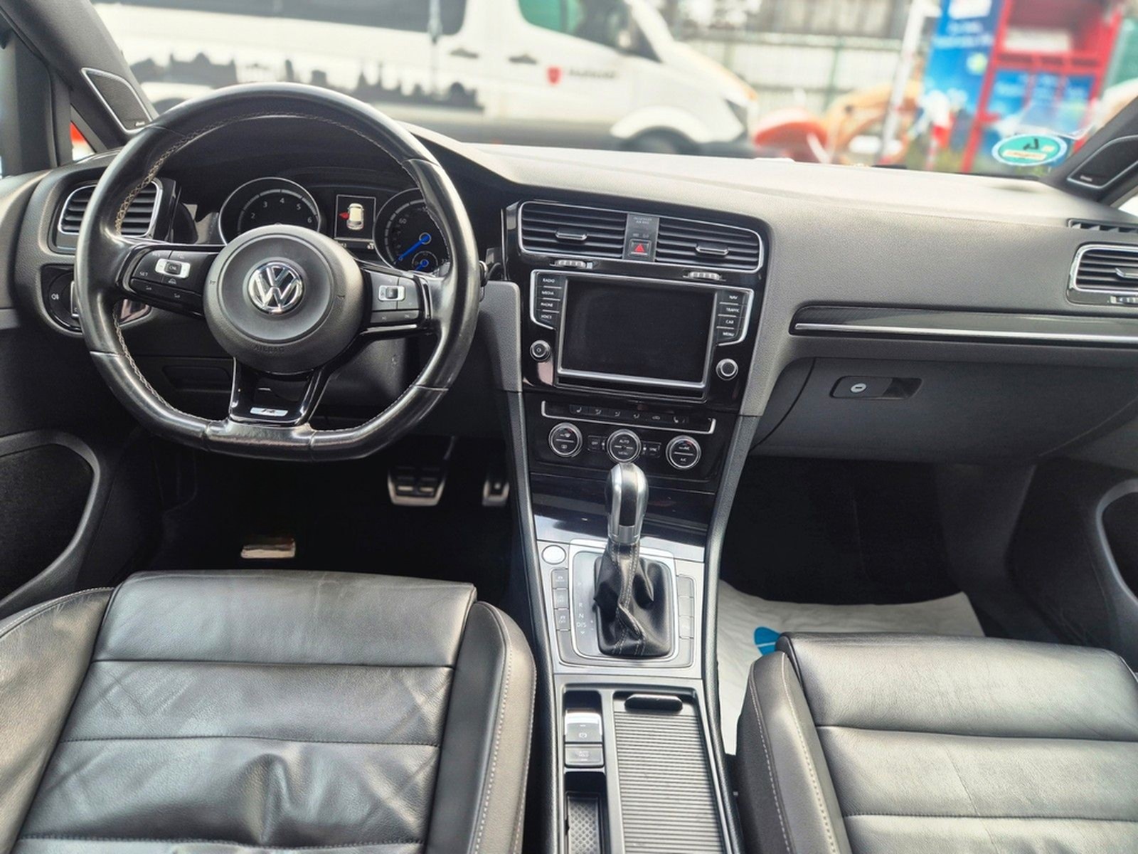 Volkswagen Golf VII Lim. R BMT 4Motion R_line foto 11