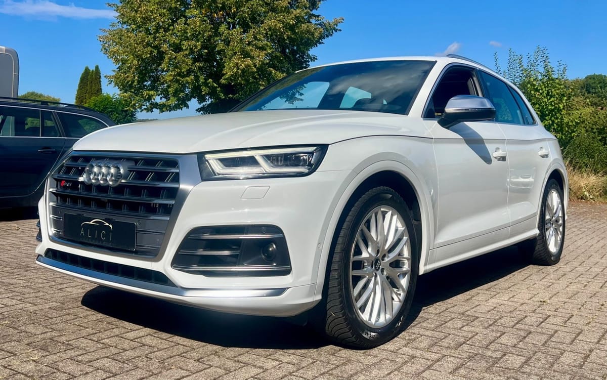 Audi SQ5 3.0 TDI quattro PANO KAM AHK