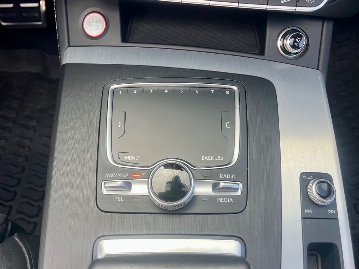Audi SQ5 3.0 TDI quattro PANO KAM AHK foto 14