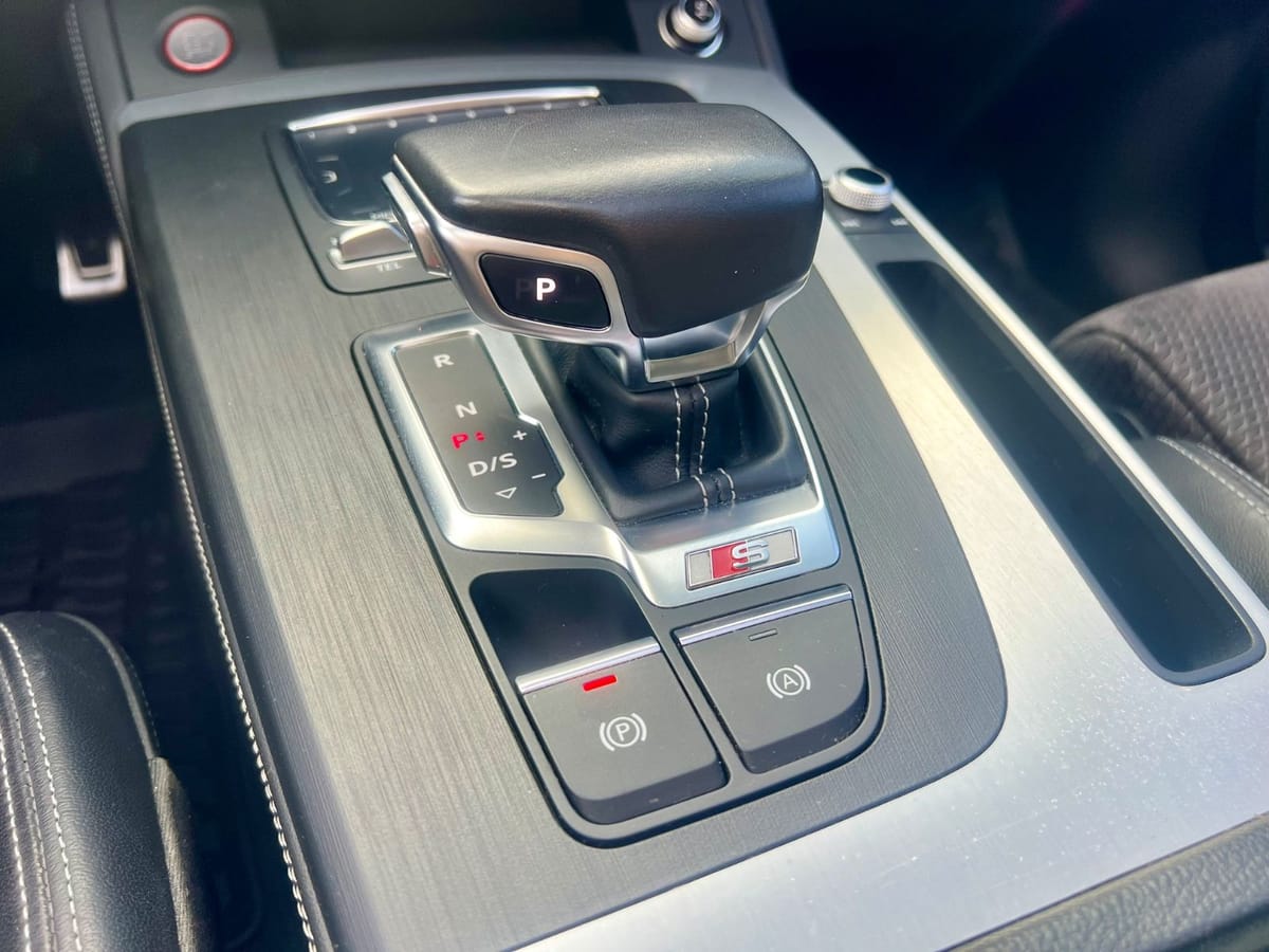 Audi SQ5 3.0 TDI quattro PANO KAM AHK foto 15