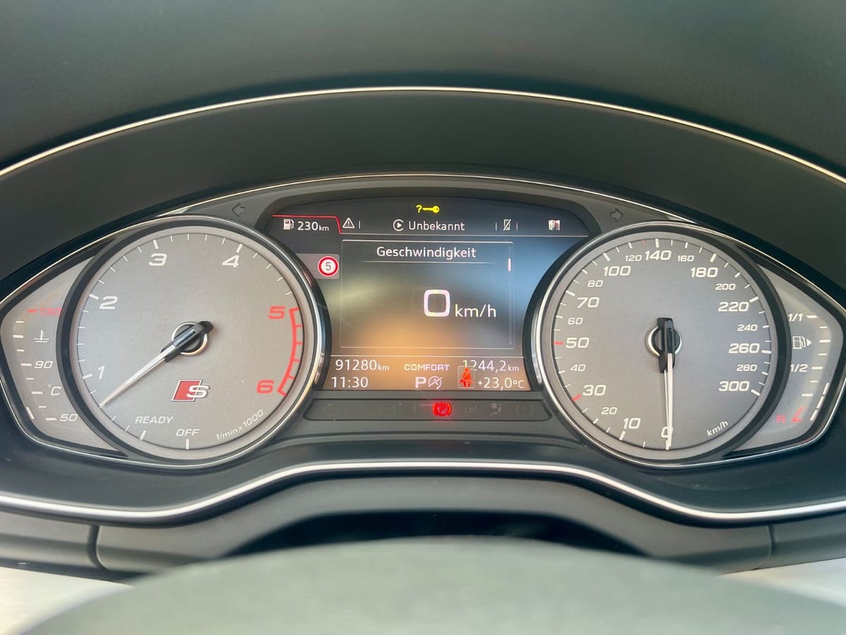 Audi SQ5 3.0 TDI quattro PANO KAM AHK foto 17