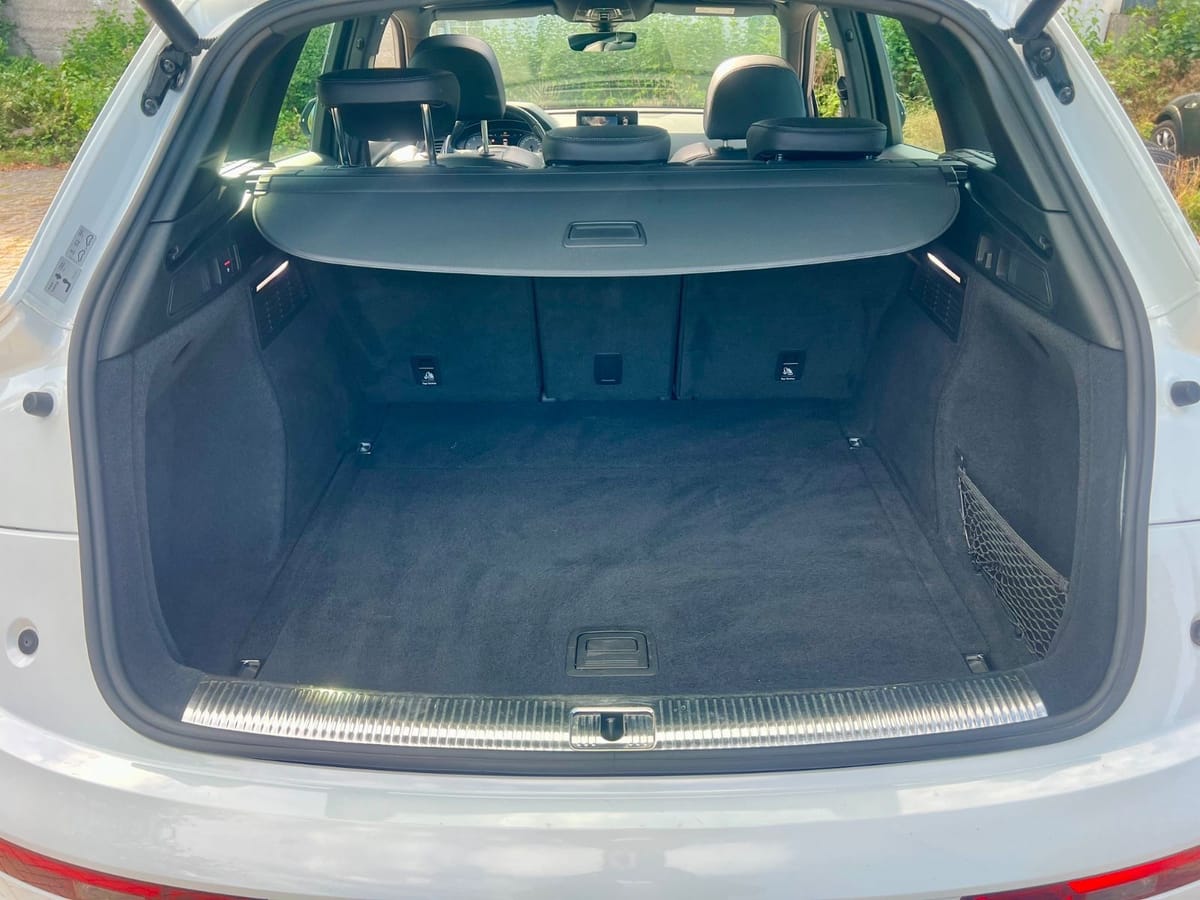 Audi SQ5 3.0 TDI quattro PANO KAM AHK foto 22