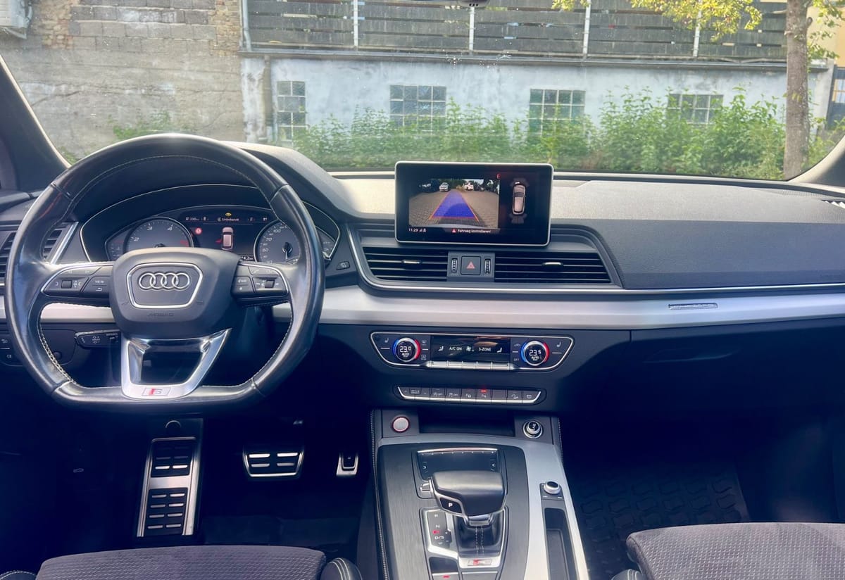 Audi SQ5 3.0 TDI quattro PANO KAM AHK foto 10