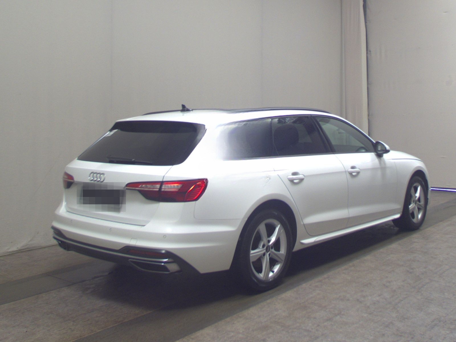 Audi A4 Avant 2.0 TDI advanced T-Leder Navi LED RFK foto 4