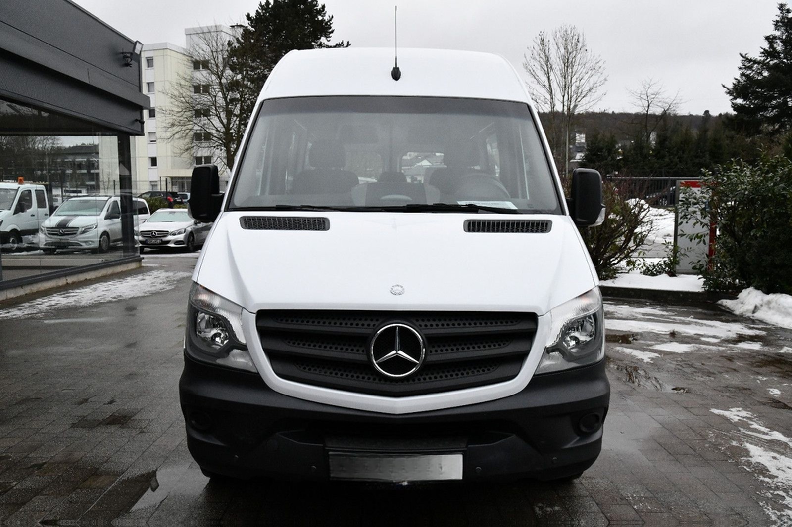 Mercedes-Benz Sprinter 313CDI Bus 9-Sitze L2H2 RWD Schwingsitz foto 3