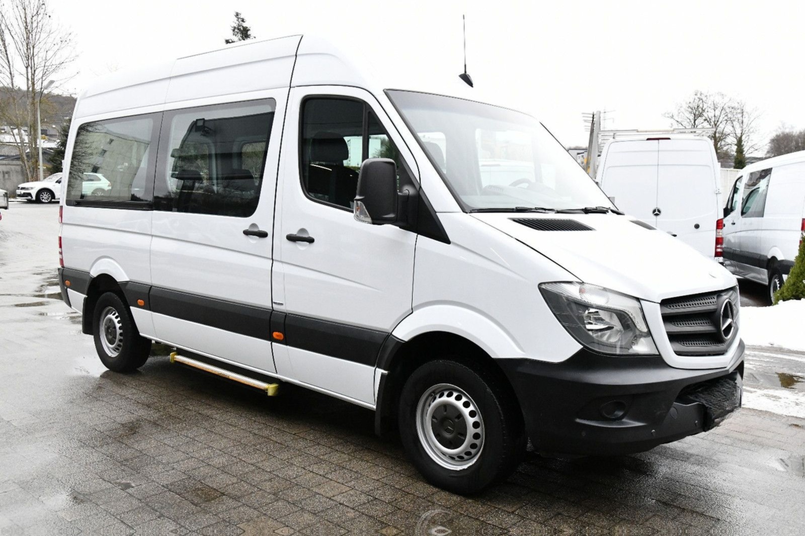 Mercedes-Benz Sprinter 313CDI Bus 9-Sitze L2H2 RWD Schwingsitz foto 4