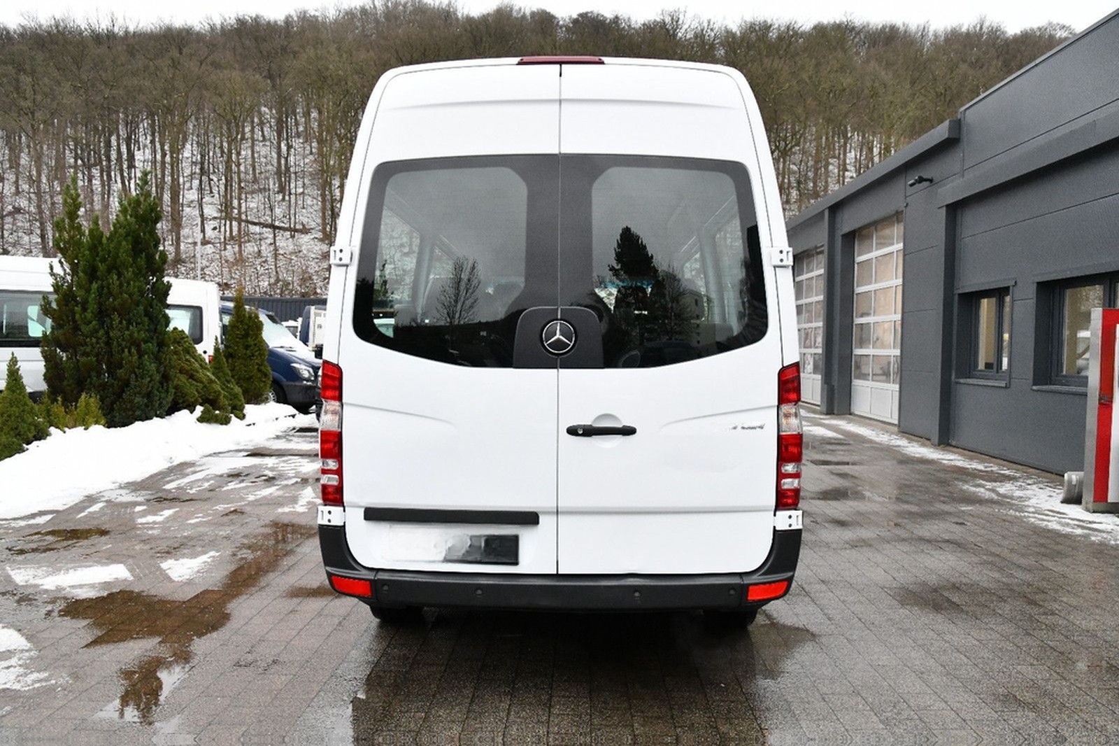 Mercedes-Benz Sprinter 313CDI Bus 9-Sitze L2H2 RWD Schwingsitz foto 7