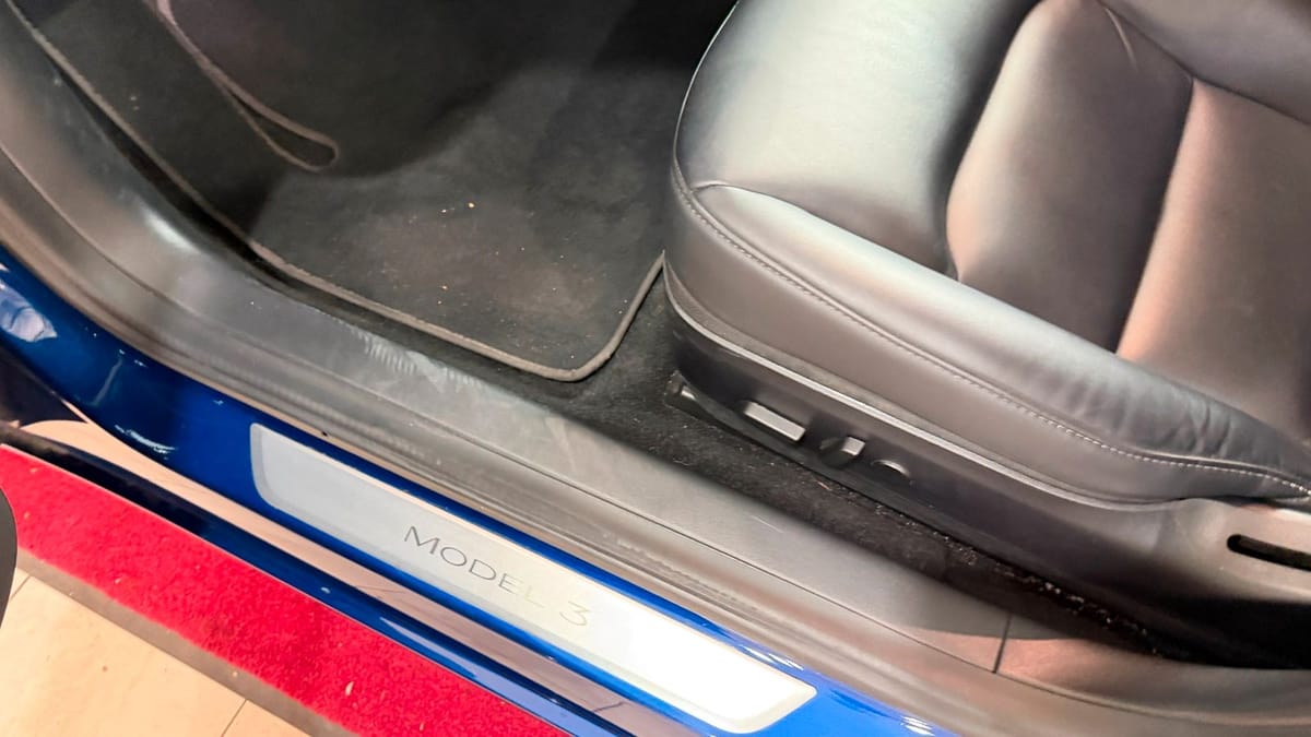 Tesla Model 3 Long Range Dual AWD foto 18