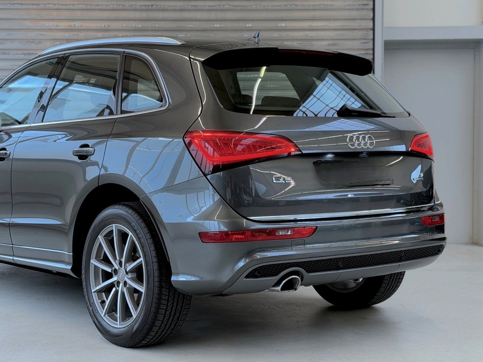 Audi Q5 2.0 TDI quattro*S-line*1.Hand*Keyless*NAVI* foto 11