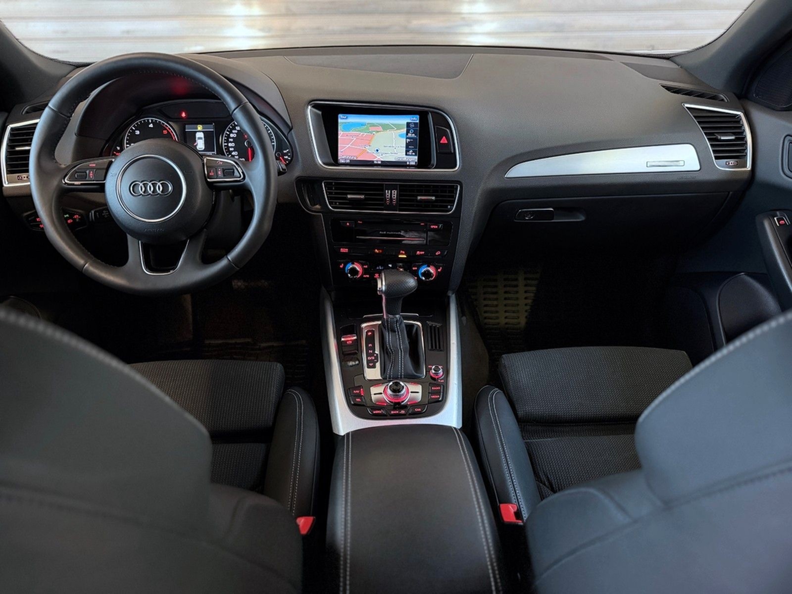 Audi Q5 2.0 TDI quattro*S-line*1.Hand*Keyless*NAVI* foto 32