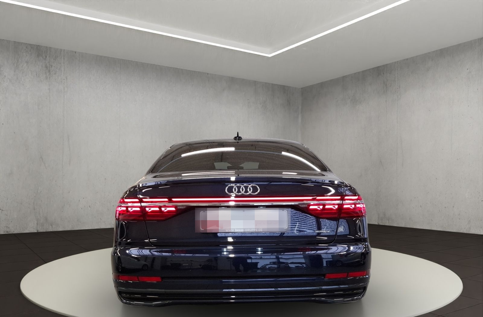 Audi A8 L TFSI e 60 e quattro 340(462) kW(PS) foto 5
