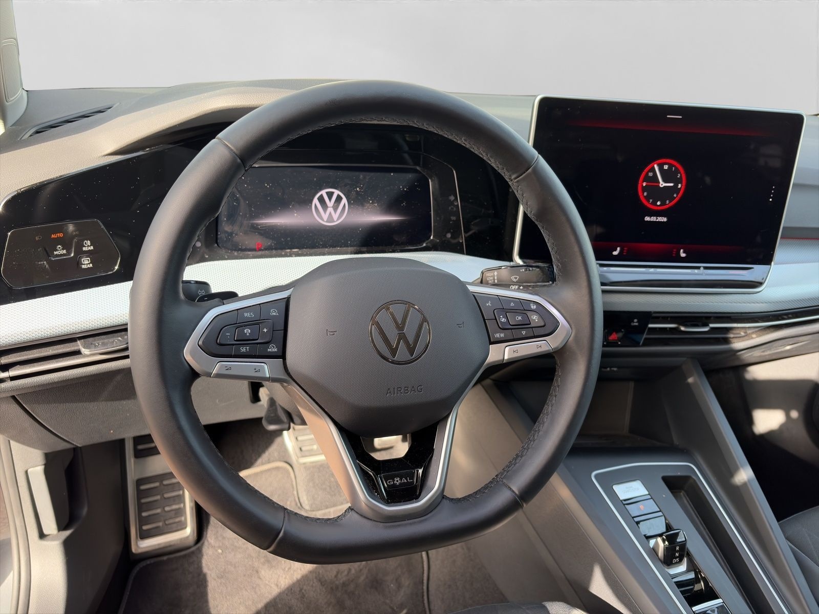 Volkswagen Golf 2.0 TDI DSG GOAL AHK LED+ KAMERA NAVI foto 9