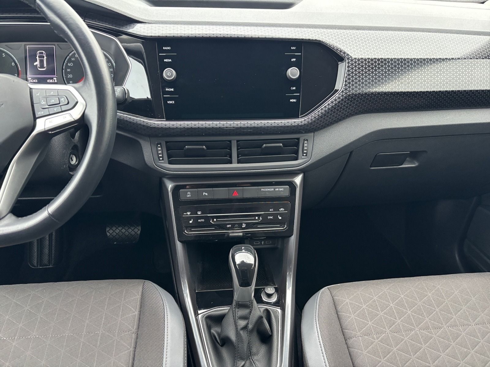 Volkswagen T-Cross 1.0 TSI Style+DSG+NAVI+RFK+LED+ACC+PDC foto 12