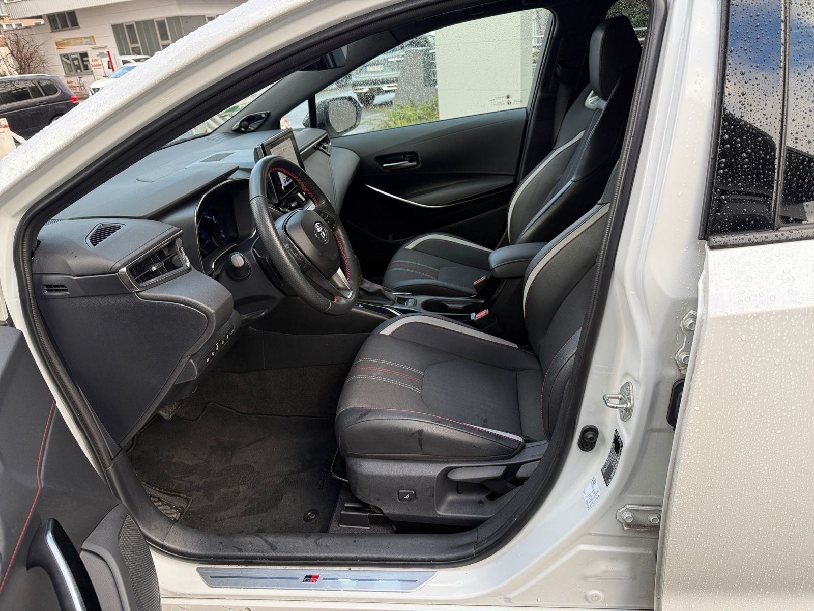 Toyota Corolla 2.0 Hybrid GR Sport foto 7