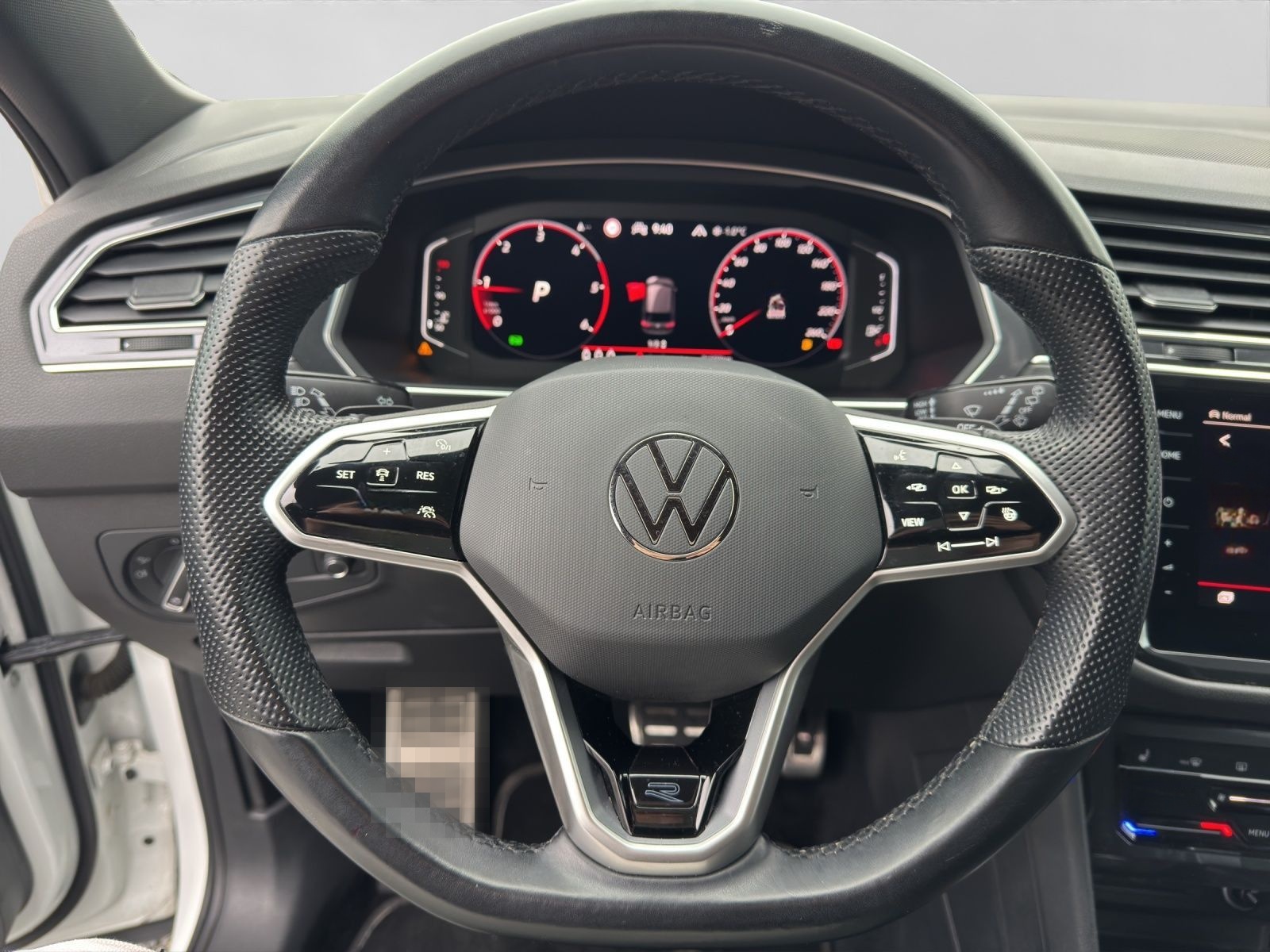 Volkswagen Tiguan Allspace 2.0 TDI 4M R-LINE LM20 MATRIX 36 foto 9