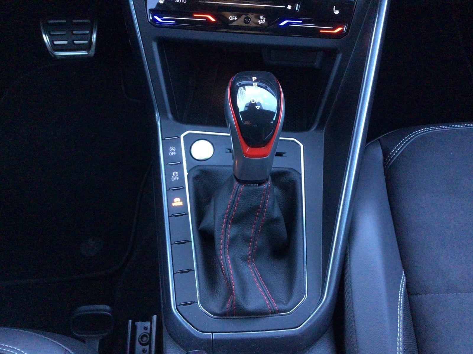 Volkswagen Polo GTI IQ.LIGHT KAMERA NAVI foto 11