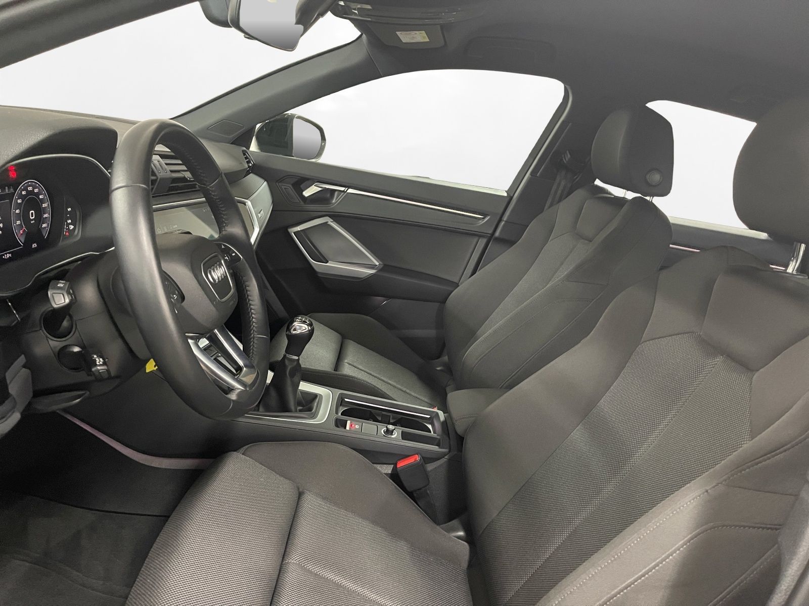 Audi Q3 35 TFSI advanced Matrix LM 18" B&O Navi ACC foto 17