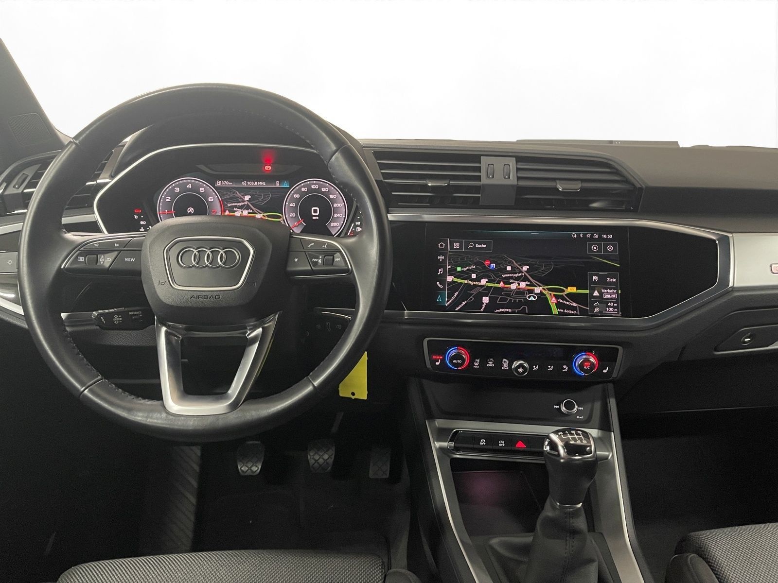 Audi Q3 35 TFSI advanced Matrix LM 18" B&O Navi ACC foto 22