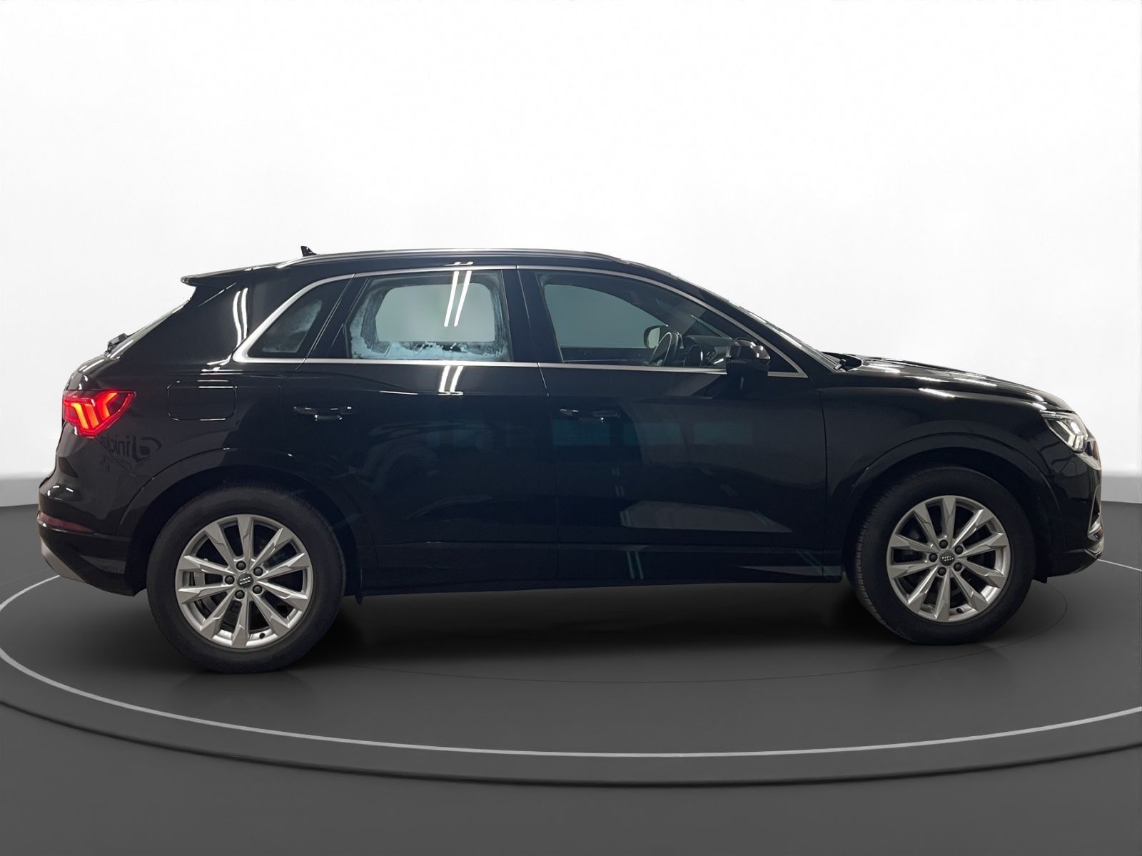 Audi Q3 35 TFSI advanced Matrix LM 18" B&O Navi ACC foto 7