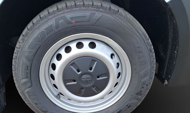Volkswagen T7 Kombi 9-Sitzer Kurz Klima Ganzjahresreifen foto 13