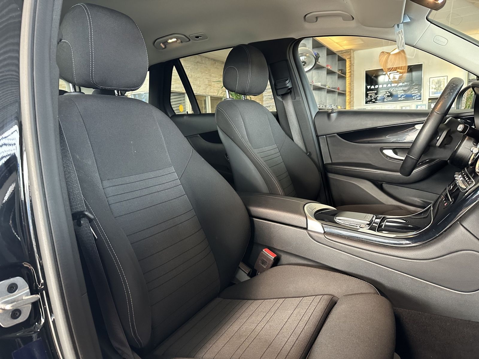 Mercedes-Benz GLC 200 d*4Matic*LED*SHZ*Navi*AHK*Tempomat*MBUX* foto 20