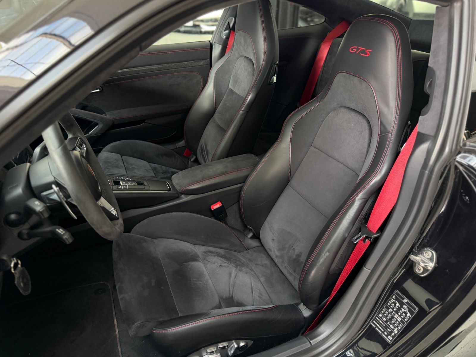 Porsche 911 Carrera 4 GTS/RFK/CarPlay/DynamicLight/DAB+ foto 23