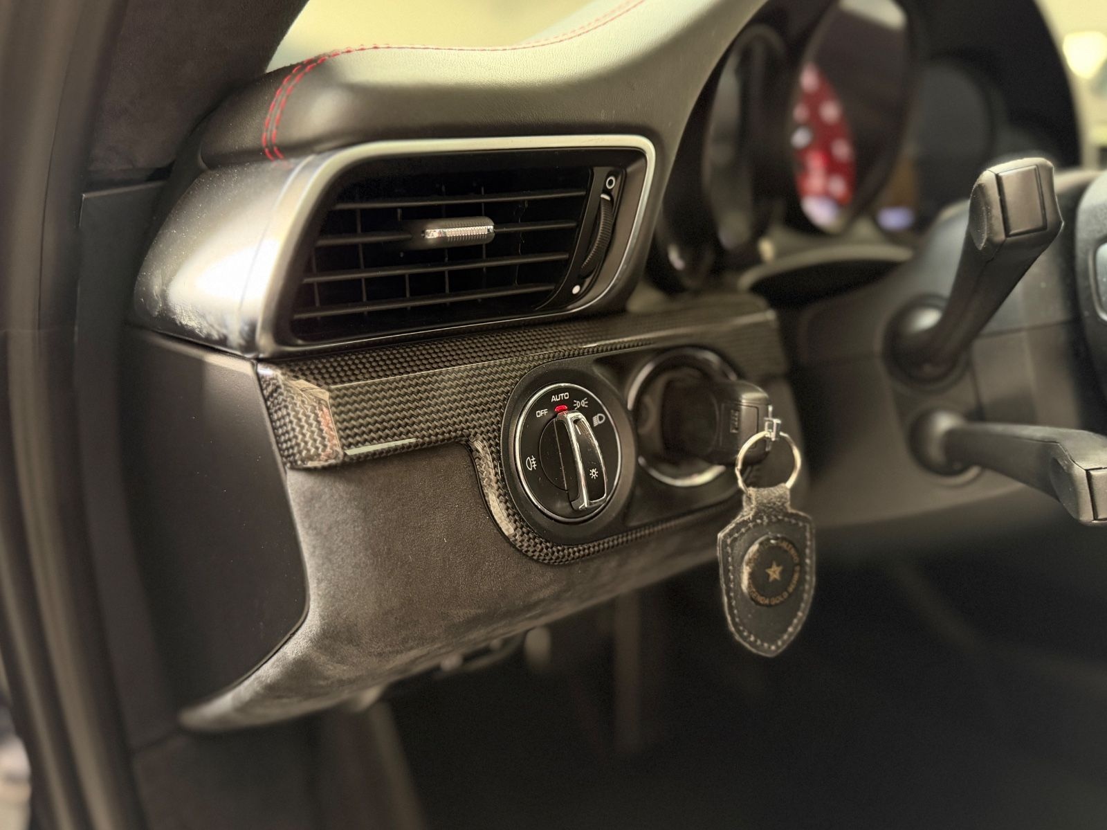 Porsche 911 Carrera 4 GTS/RFK/CarPlay/DynamicLight/DAB+ foto 24